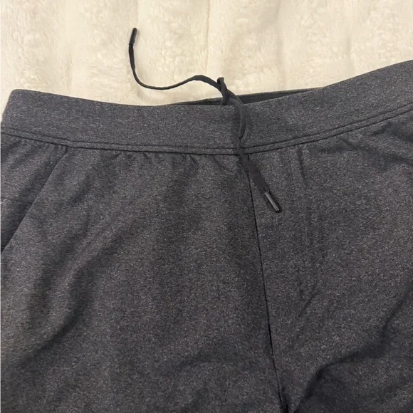lululemon Intent Men's Joggers - Picture 2 of 7
